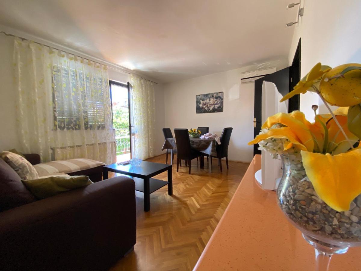 Apartments Tajana Novigrad Istria Buitenkant foto