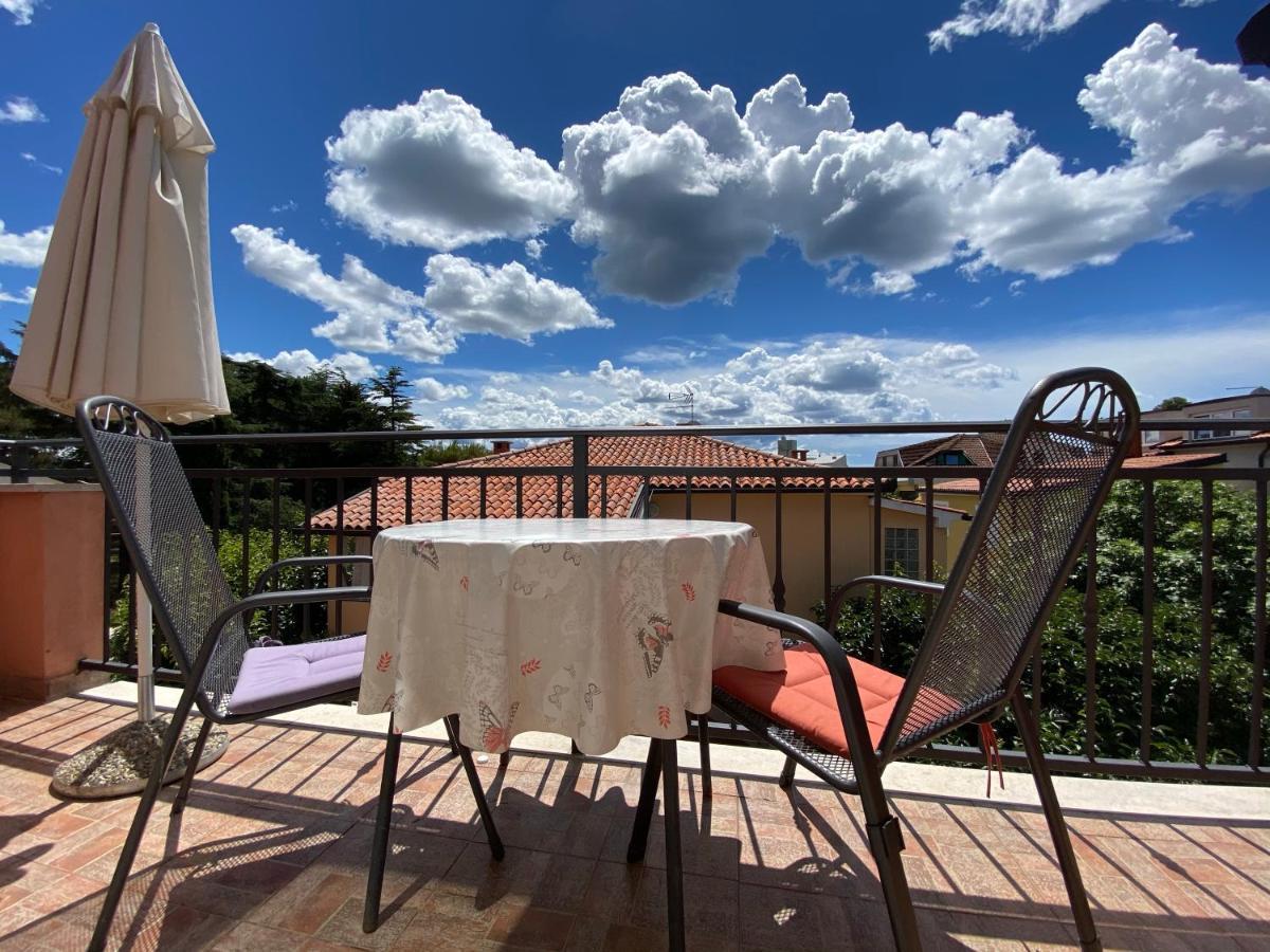 Apartments Tajana Novigrad Istria Buitenkant foto