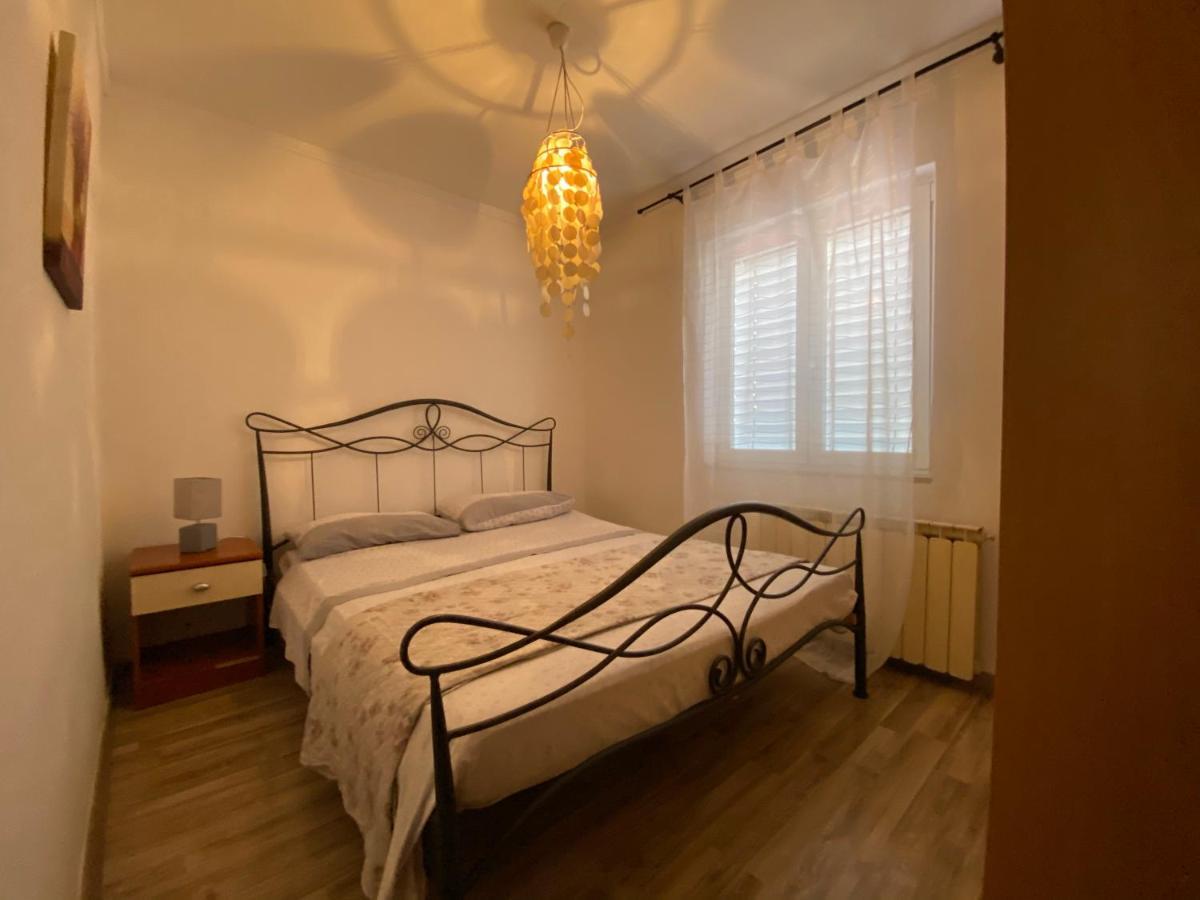 Apartments Tajana Novigrad Istria Buitenkant foto